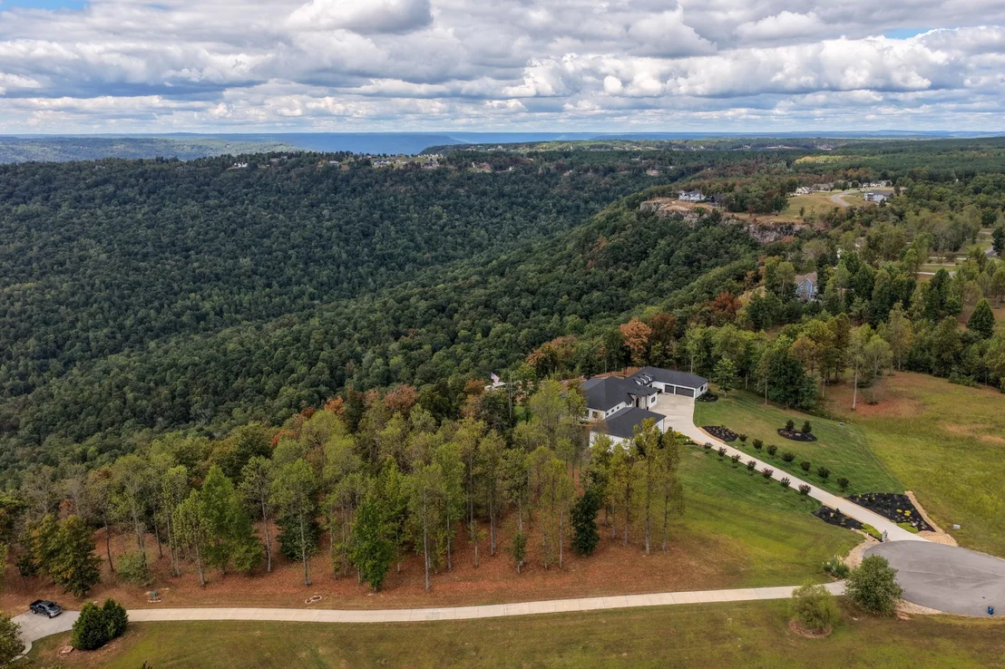Photo of 318 Sweedens Overlook