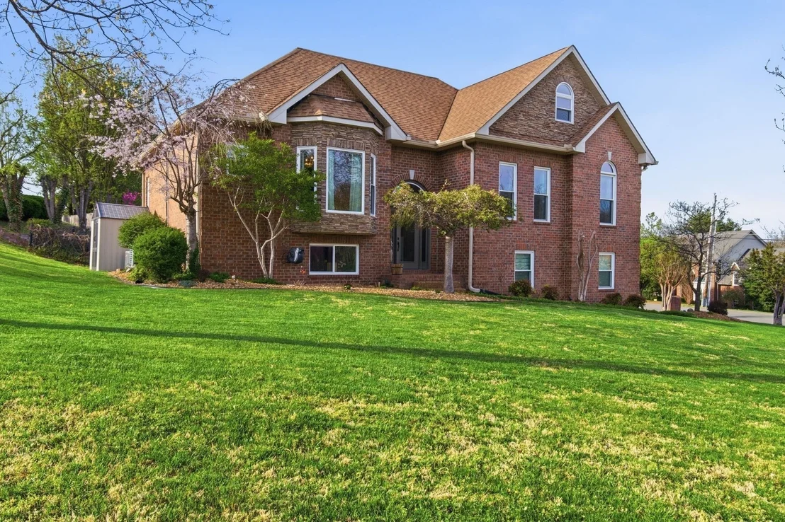 Photo of 1514 Brookstone Cir