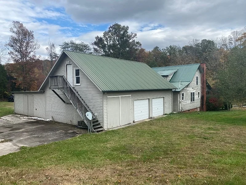 Photo of 1240 Byrams Fork Road