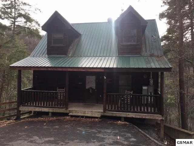 Photo of 717 Ski View Lane