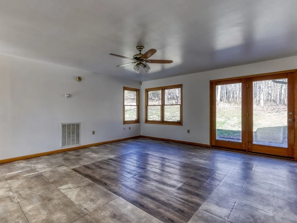 Photo of 1642 Sockless