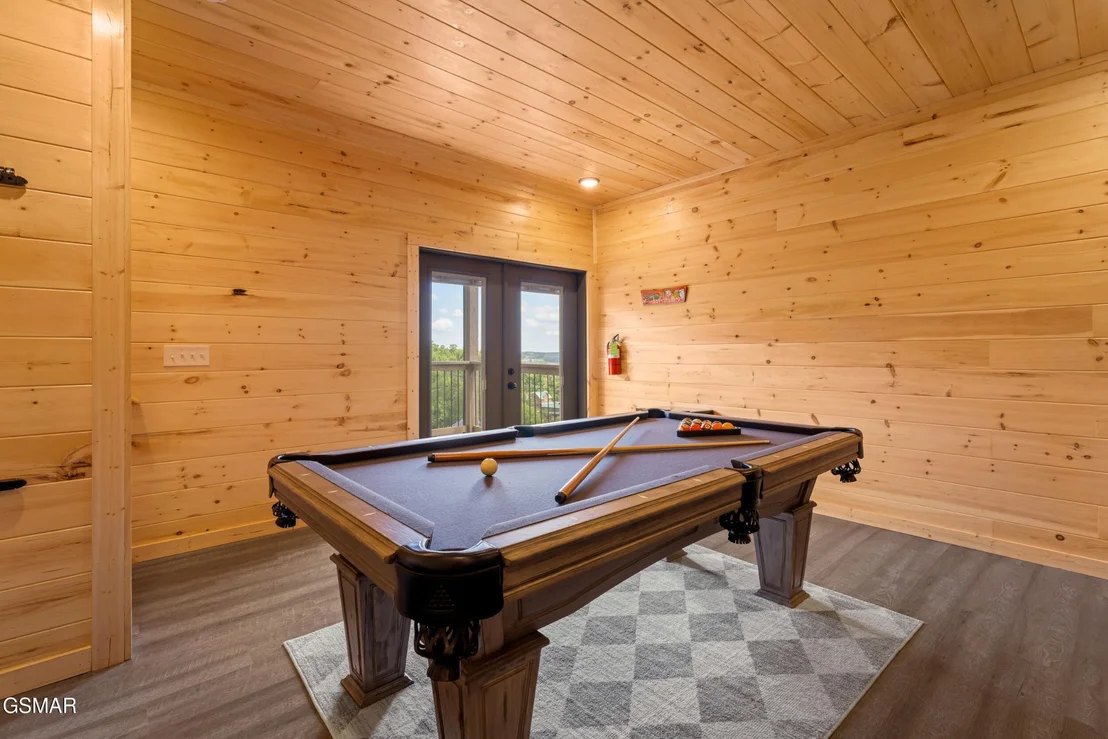 Photo of 812 Peak Lp Way