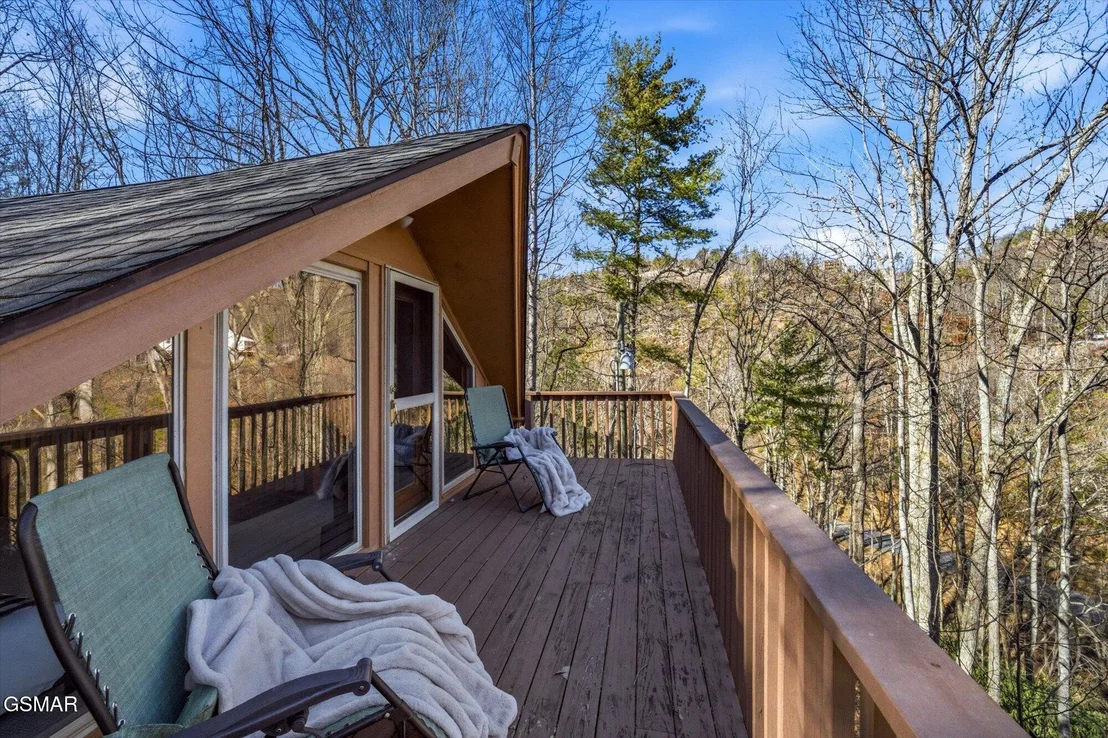 Photo of 1837 Laurel Valley Way