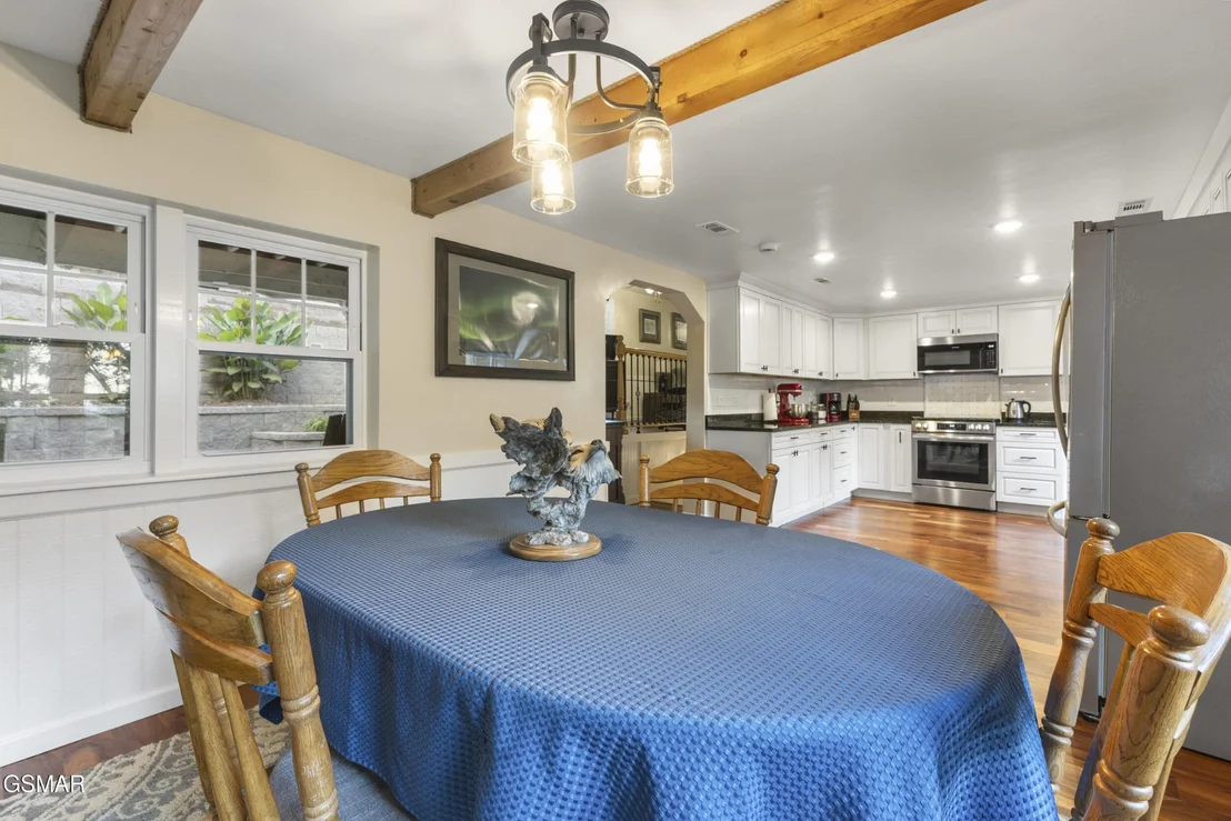 Photo of 1068 Mimosa Drive