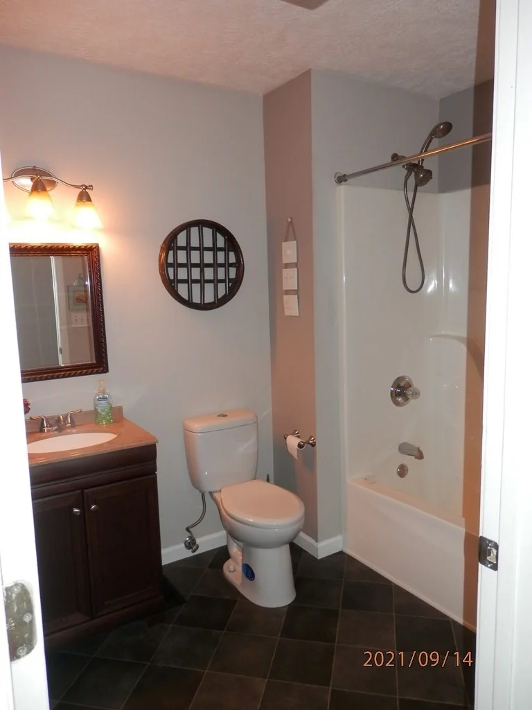 Photo of 693 Ross Drive