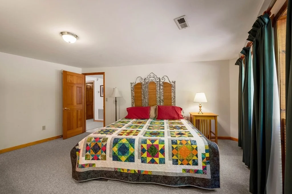 Photo of 2910 Mockingbird Way
