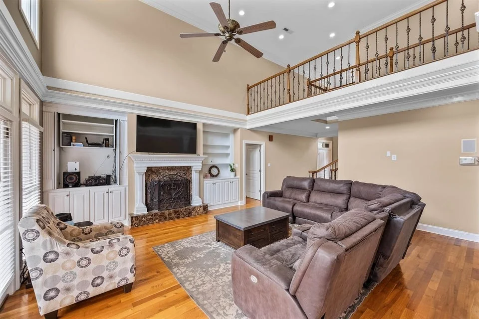 Photo of 294 Beasley Dr