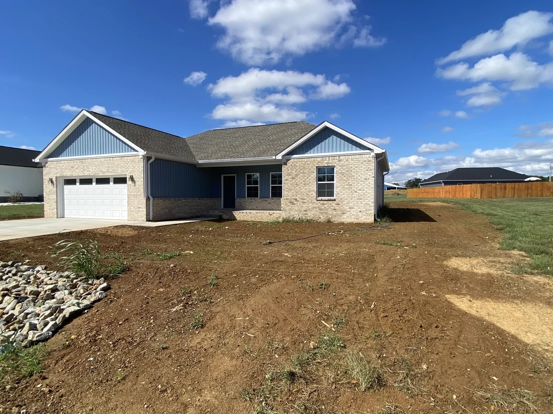 Photo of 37 Fieldstone Circle