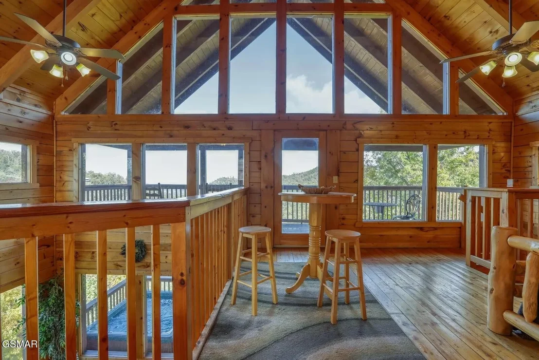 Photo of 2131 Windy Lane