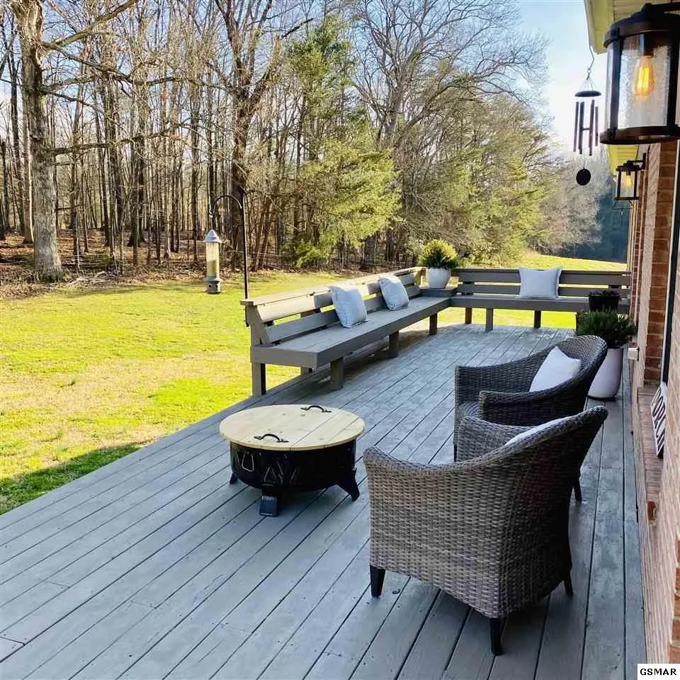 Photo of 1469 Robert Ridge