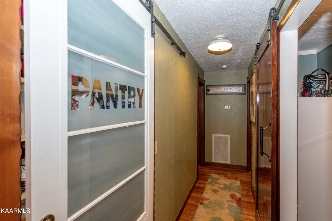 Photo of 1233 Low Sunset Drive