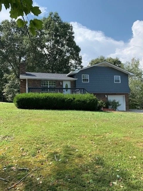 Photo of 242 Laurel Drive
