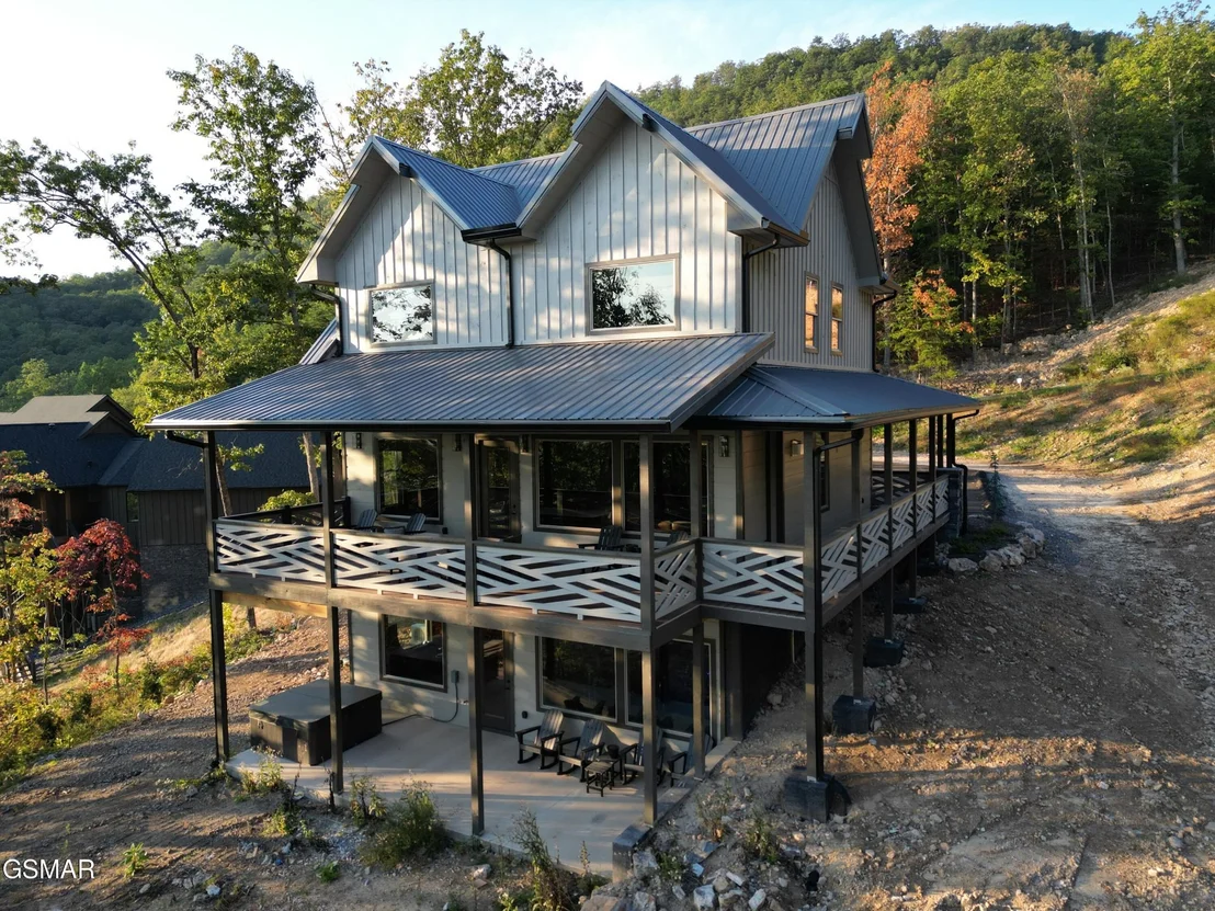 Photo of 1852 Mountain Ash Way