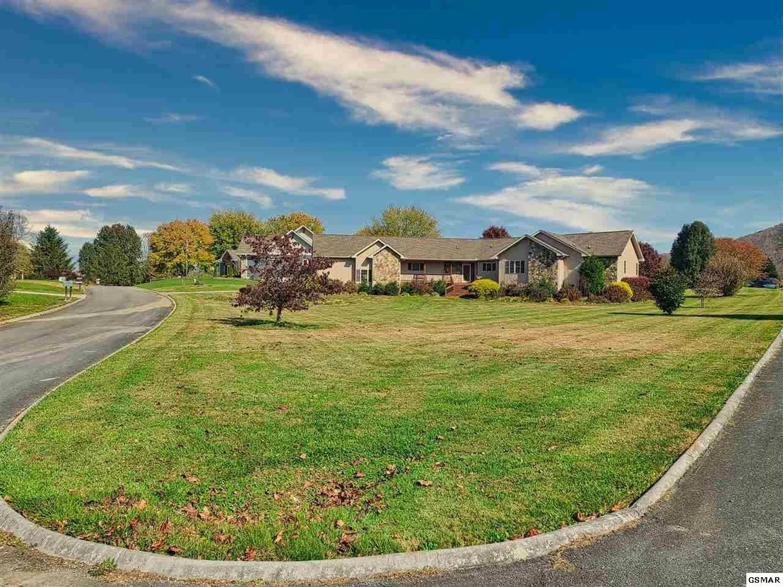 Photo of 3585 Deer Field Circle
