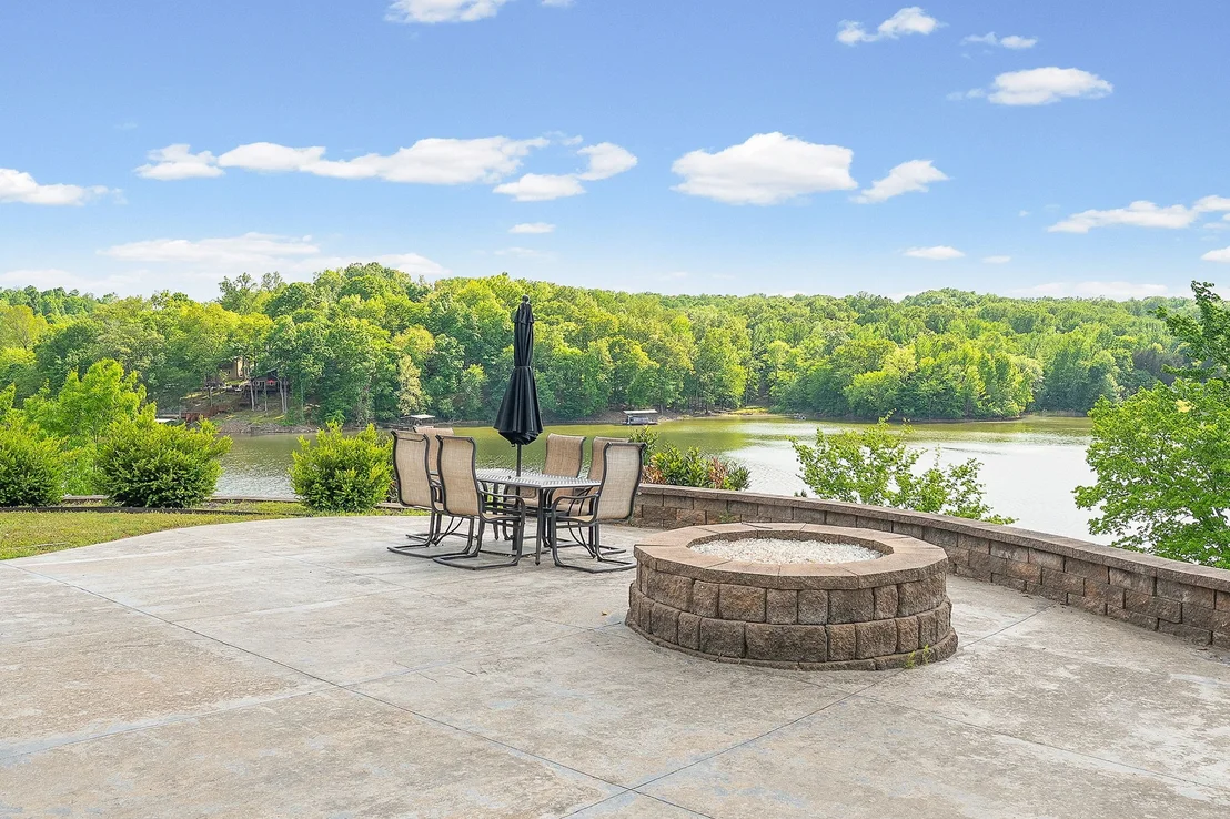 Photo of 401 Pollard Cir