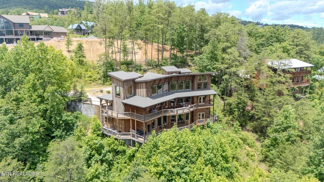 Photo of 2414 Hackberry Drive
