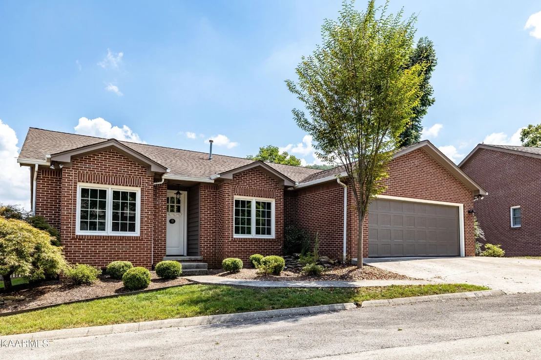 Photo of 65 Riverview Drive