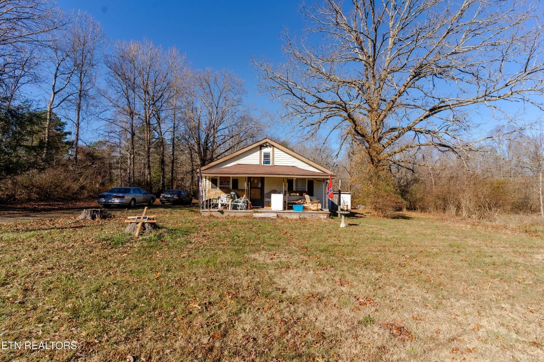 Photo of 2033 Westel Loop