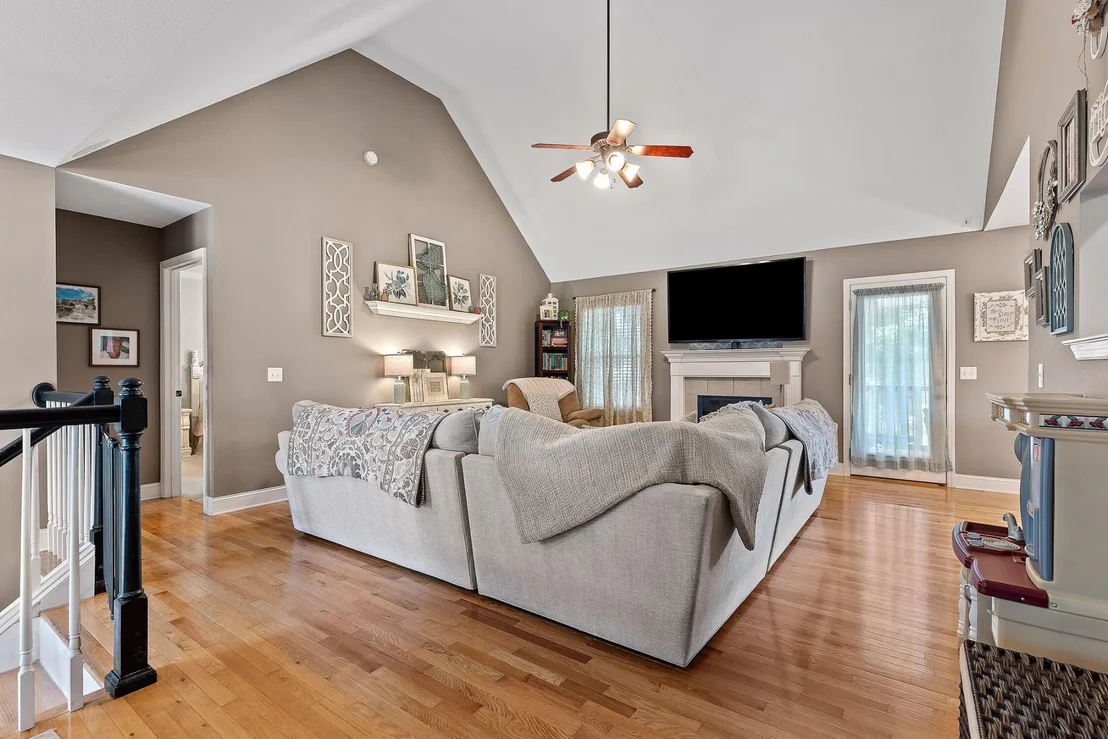 Photo of 42 Willowbrook Drive
