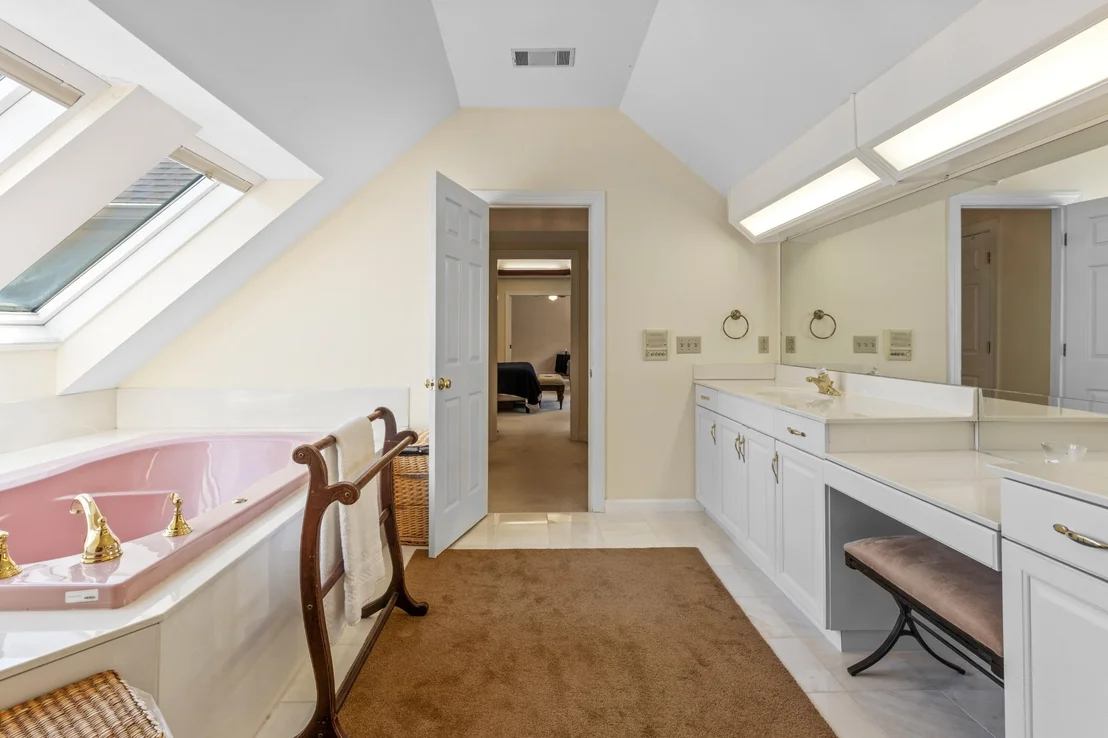 Photo of 815 Battlefield Park Drive