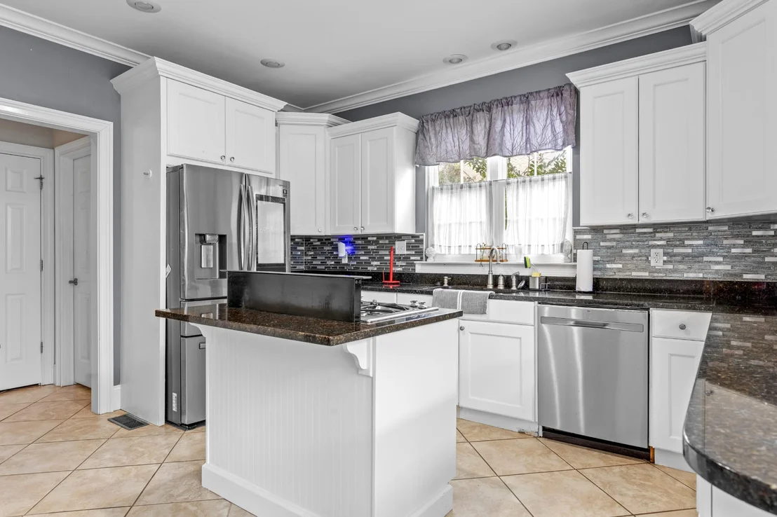 Photo of 7416 Splendid View Drive