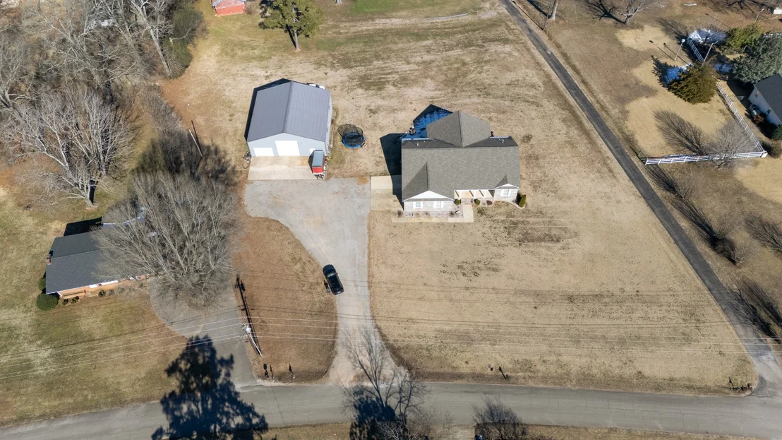 Photo of 320 Cobblestone Dr
