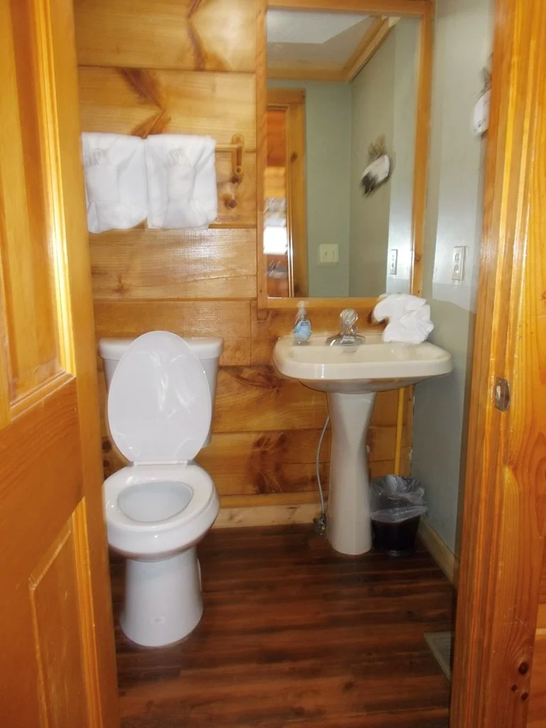 Photo of Unit AUTUMNBREEZE at 504 Chickasaw Gap
