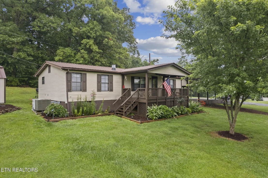 Photo of 281 Willis Rd