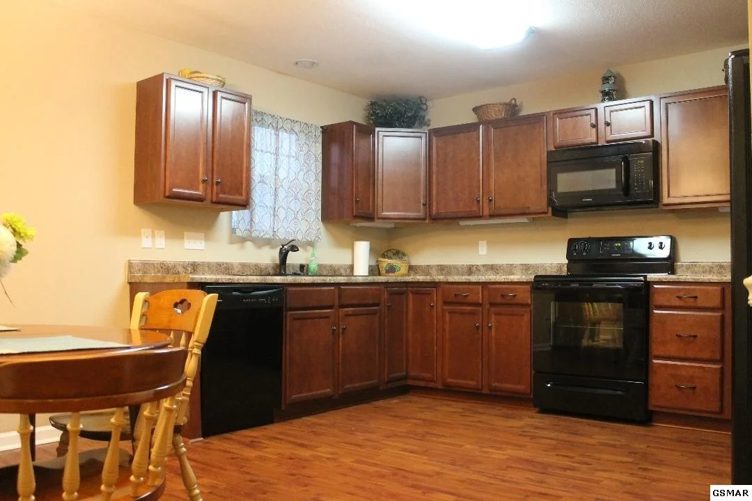 Photo of Unit SDRIVERGATE at 1660 RIVERGATE Drive