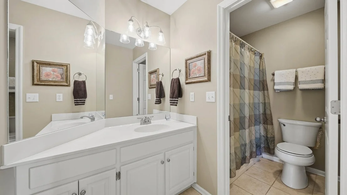 Photo of 8014 Rosemere Way