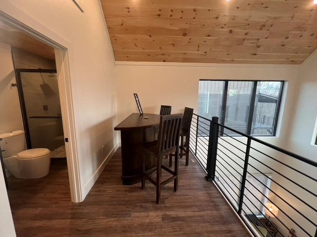 Photo of 410 Compass Point Way