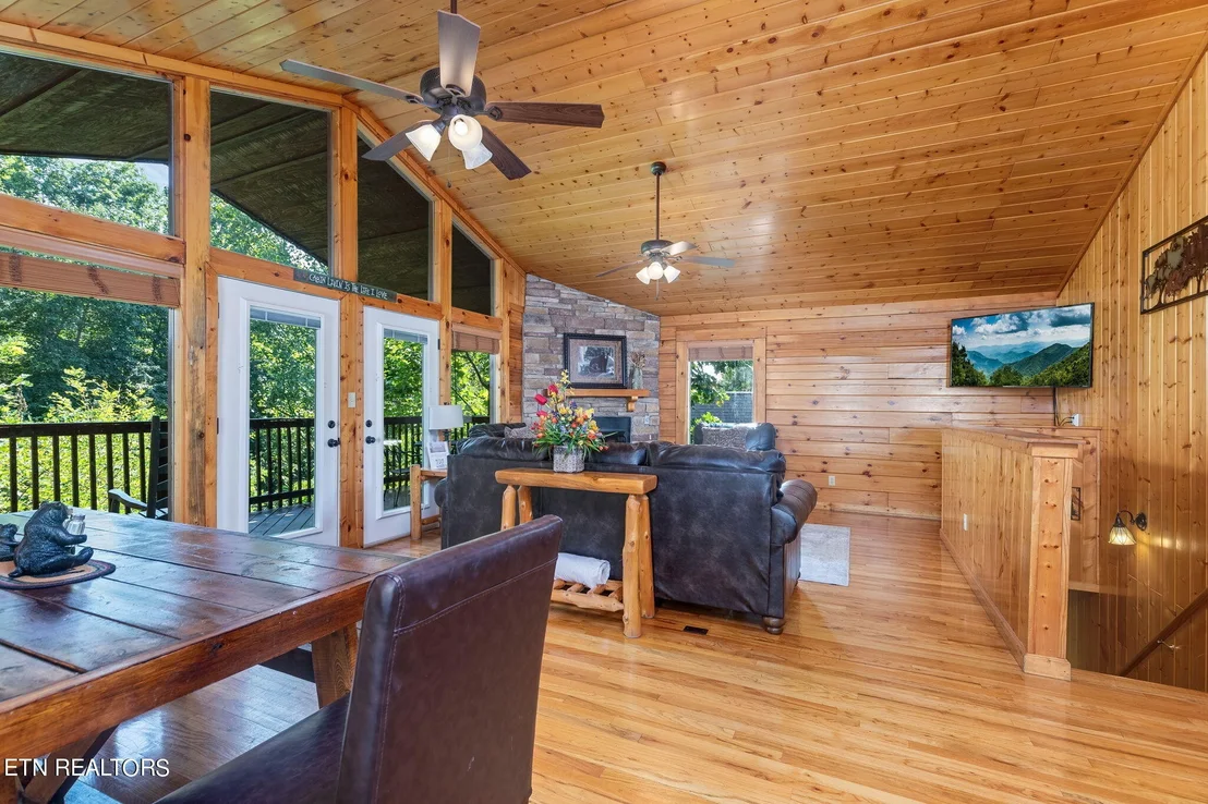 Photo of 1536 Bears Den Way