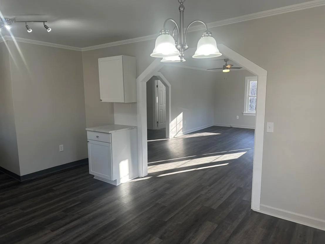 Photo of 180 Hardin RD