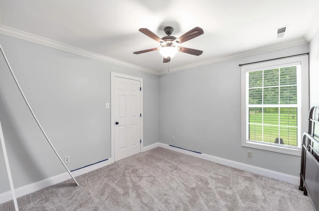 Photo of 135 DAVIS RD