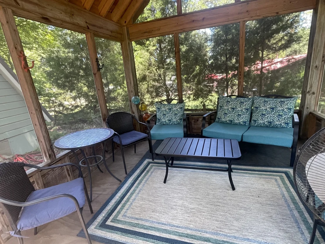 Photo of 65 White Dr
