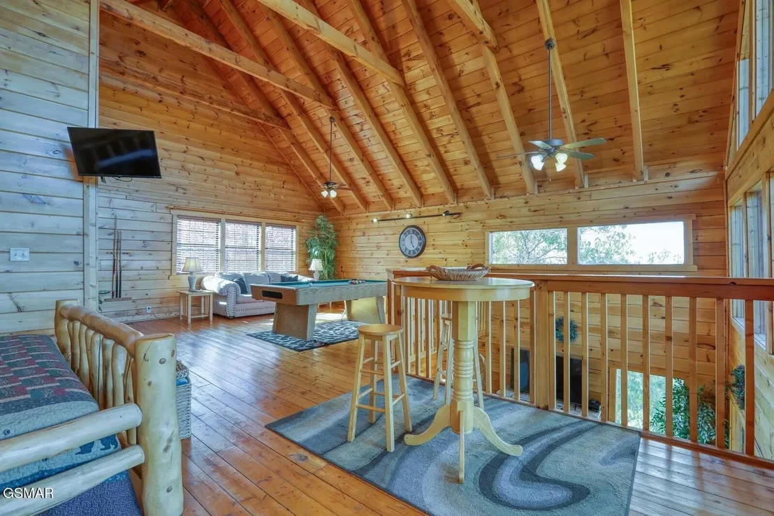 Photo of 2131 Windy Lane