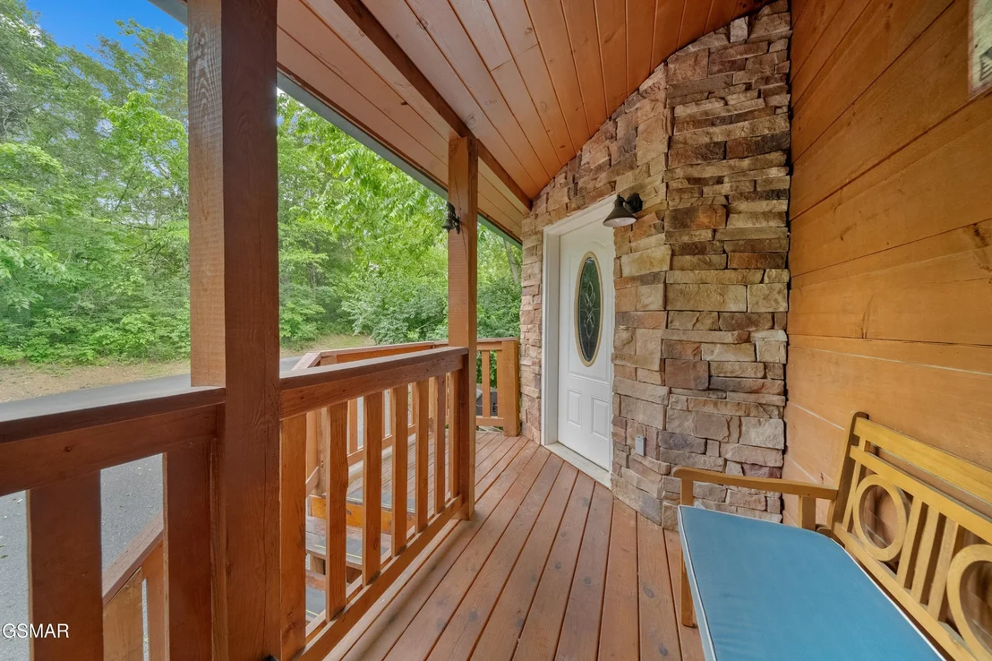 Photo of 430 Mountain Alpine Way