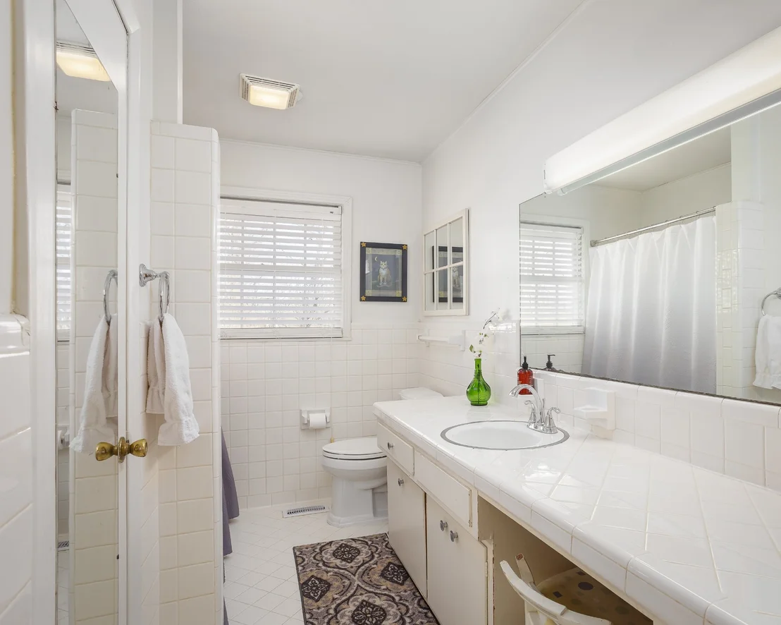 Photo of 311 Taylor Dr