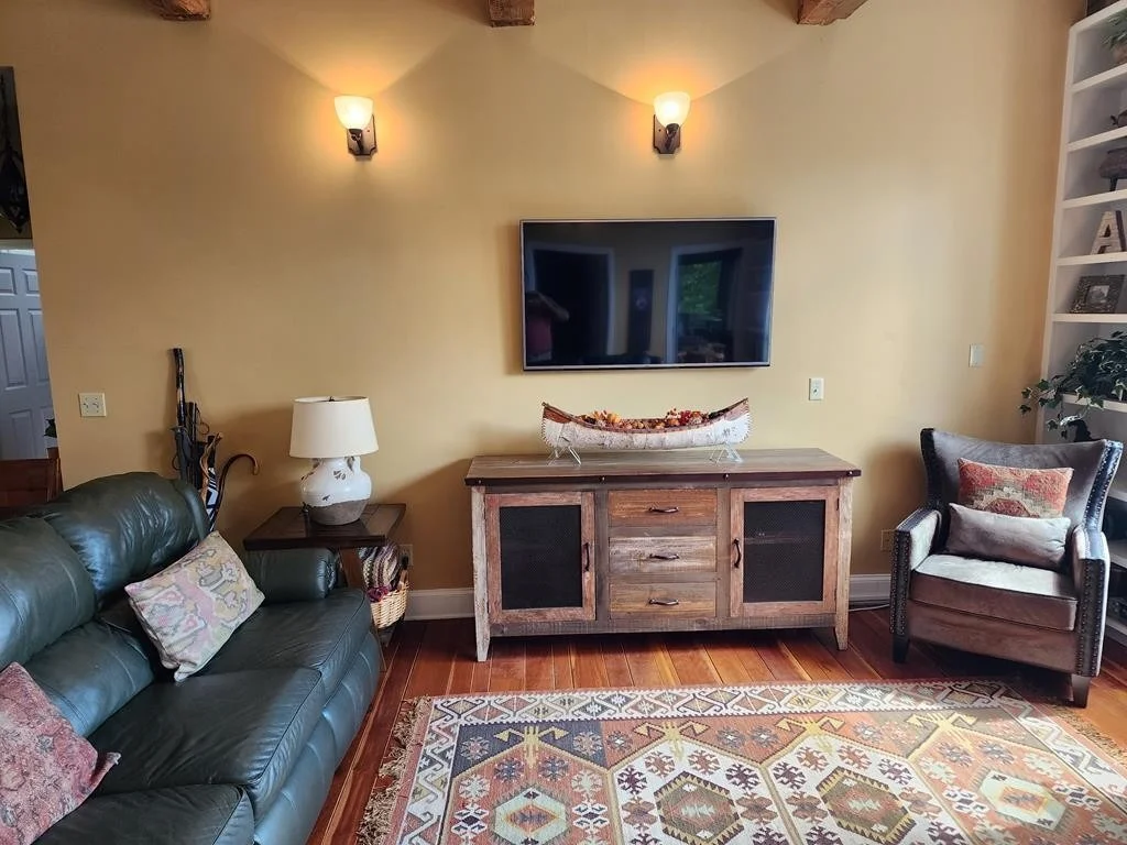 Photo of 3464 EMERALD Way