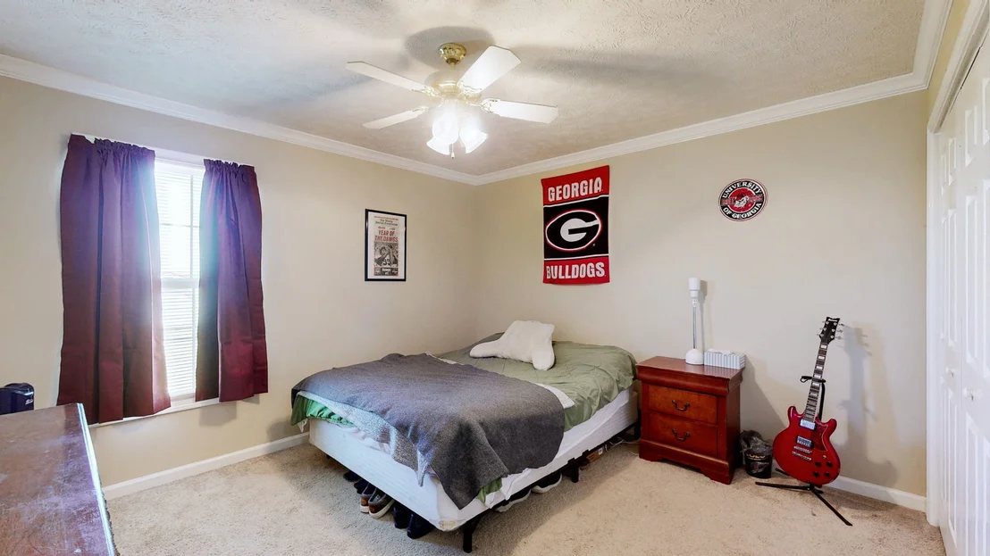 Photo of 136 Coates Rd