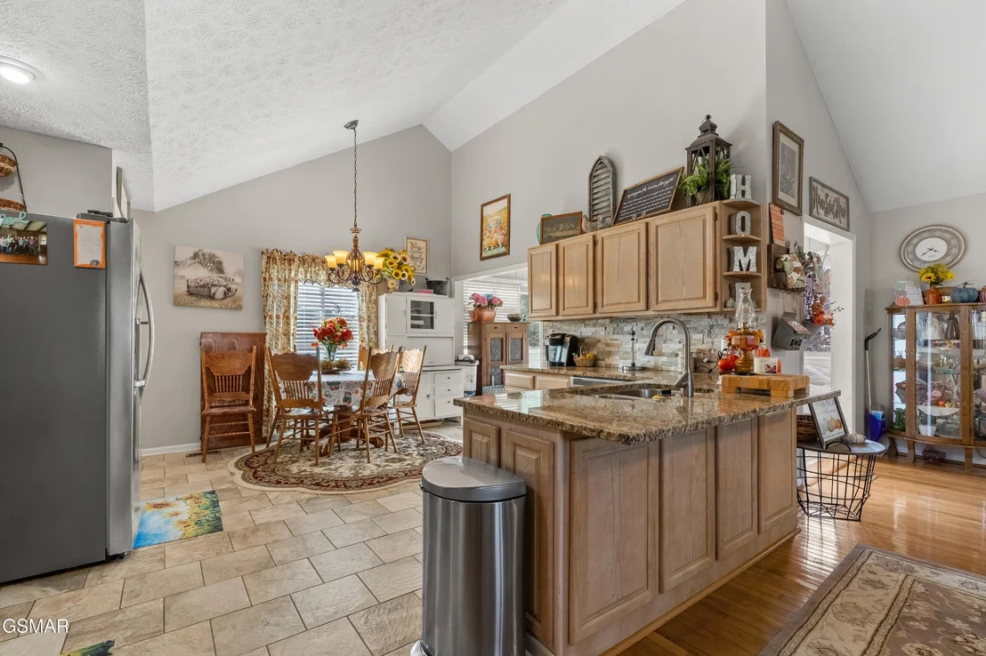 Photo of 1266 Sunrise Drive