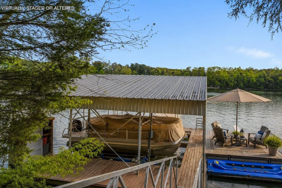 Photo of 979 Clift Cave Road