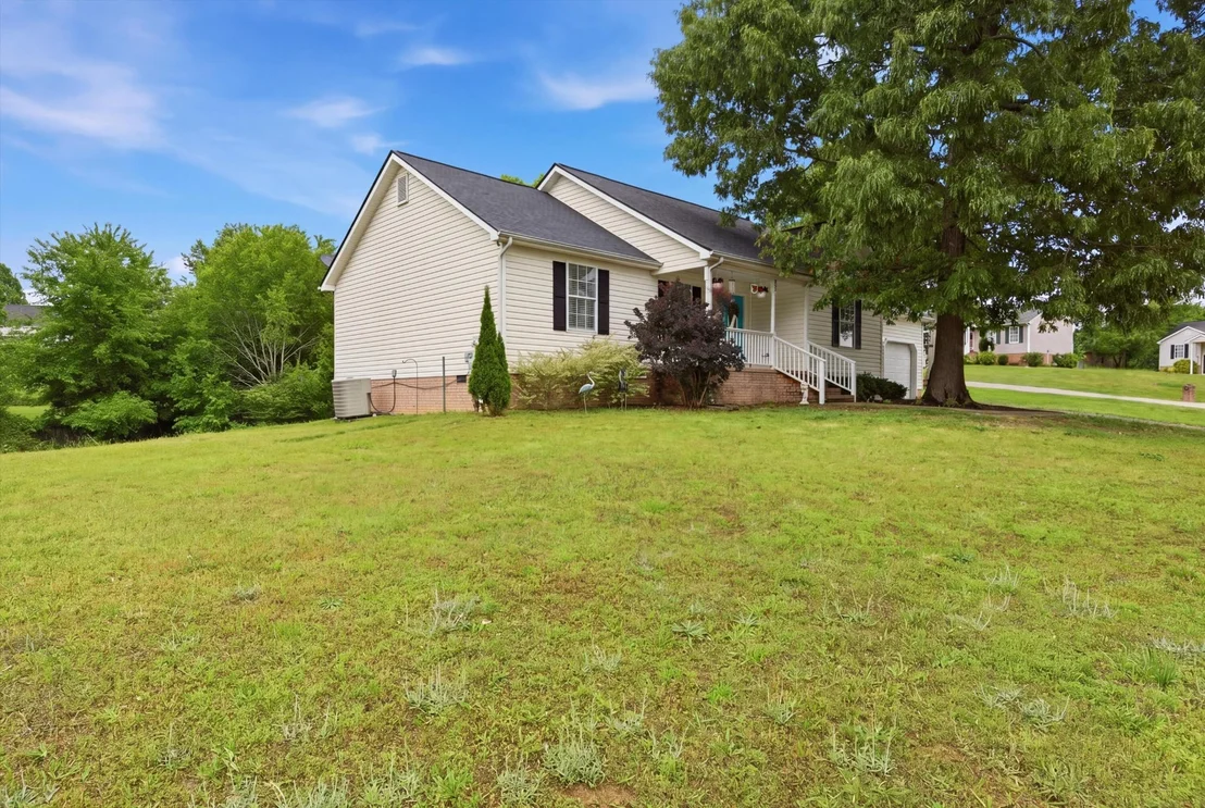 Photo of 22 Whitlestick Drive