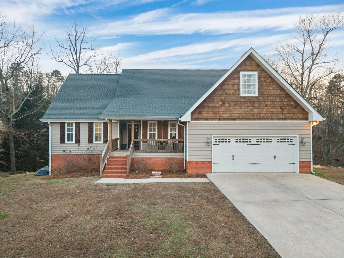 Photo of 2801 Chapel Bend Drive