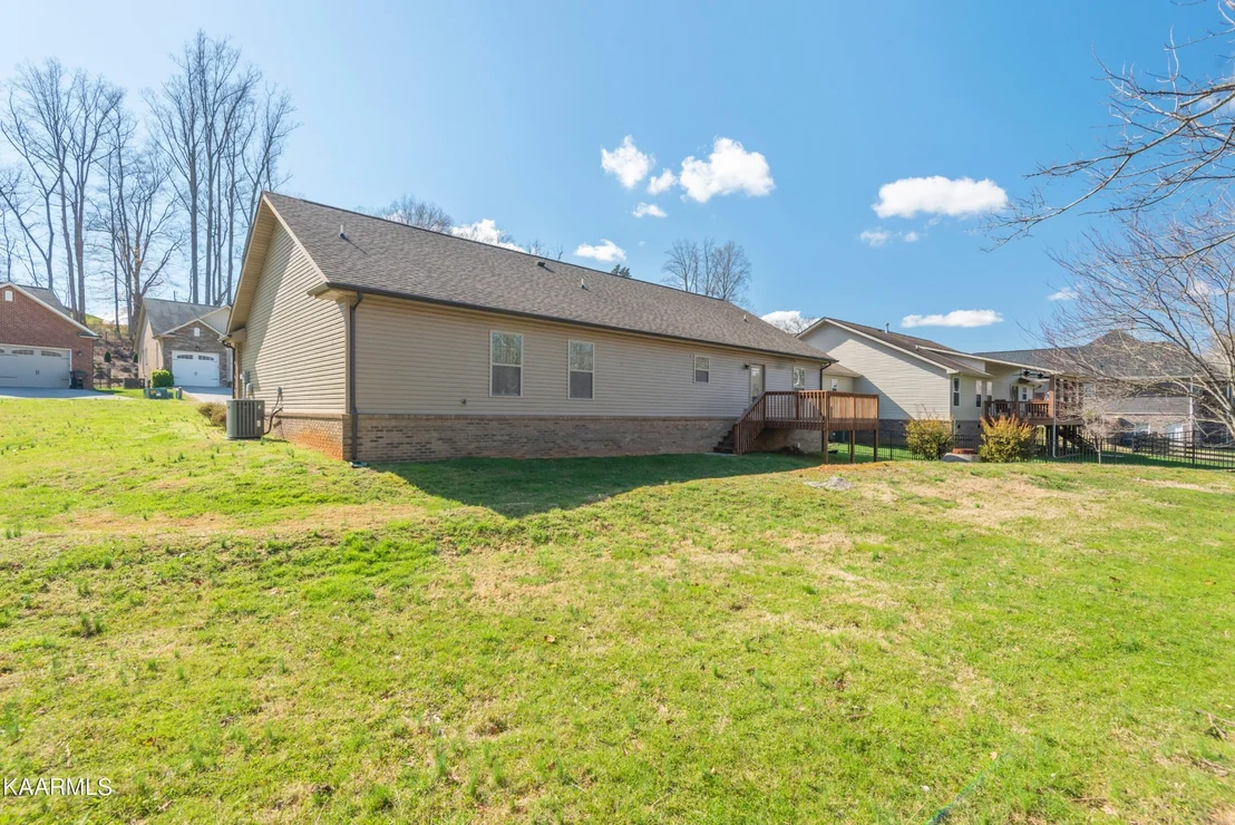 Photo of 7228 Thornbrook Lane