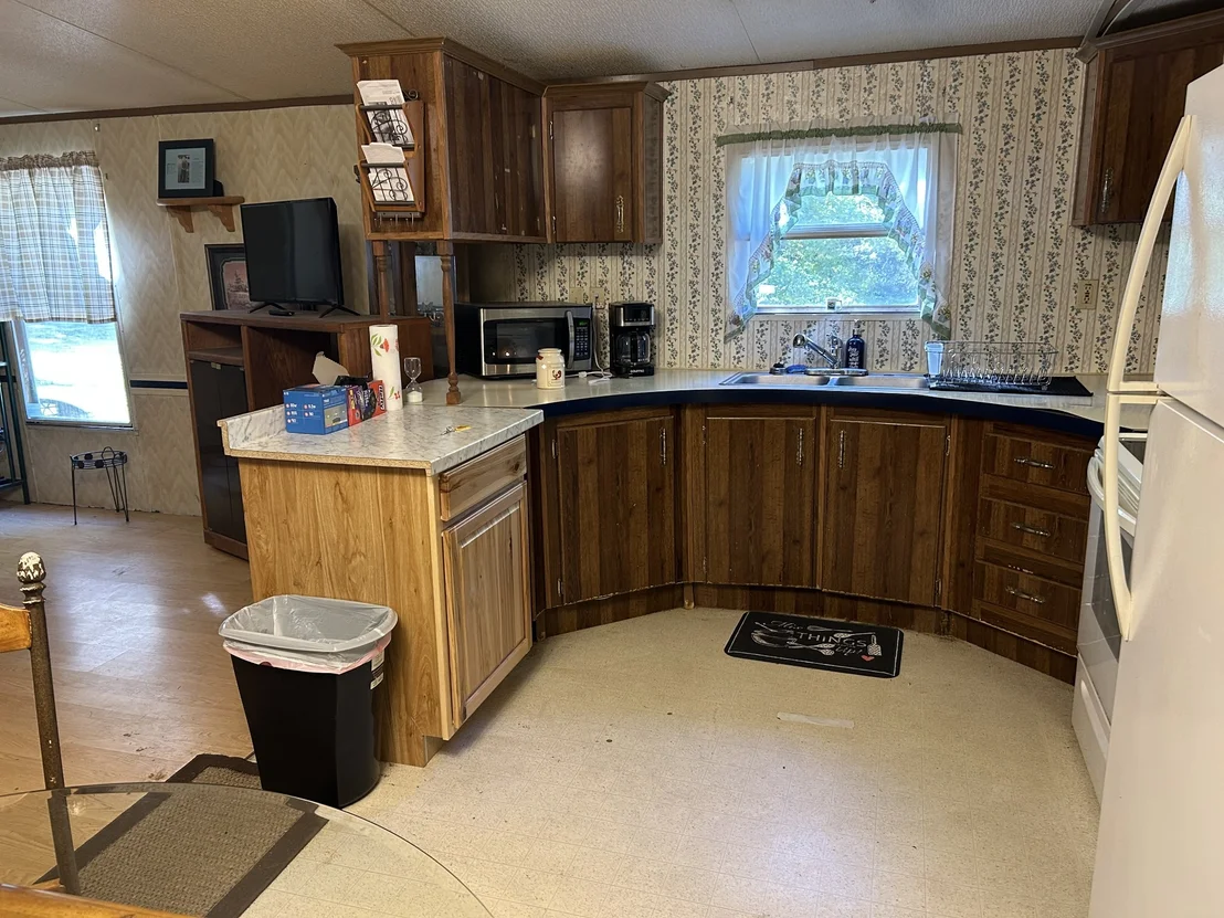 Photo of 22 Red Oak Cir