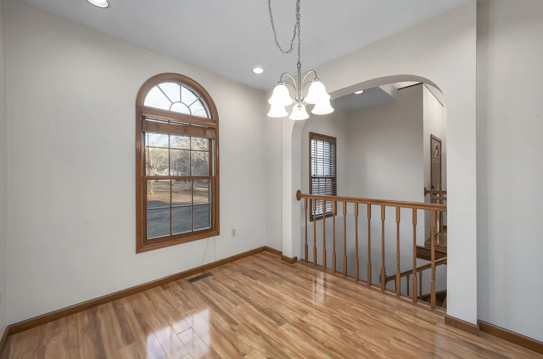 Photo of 40 Pine Cv