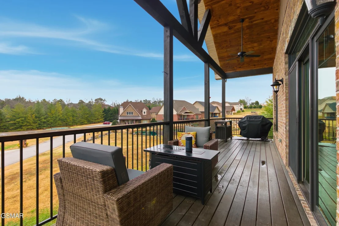 Photo of 701 Waters Edge