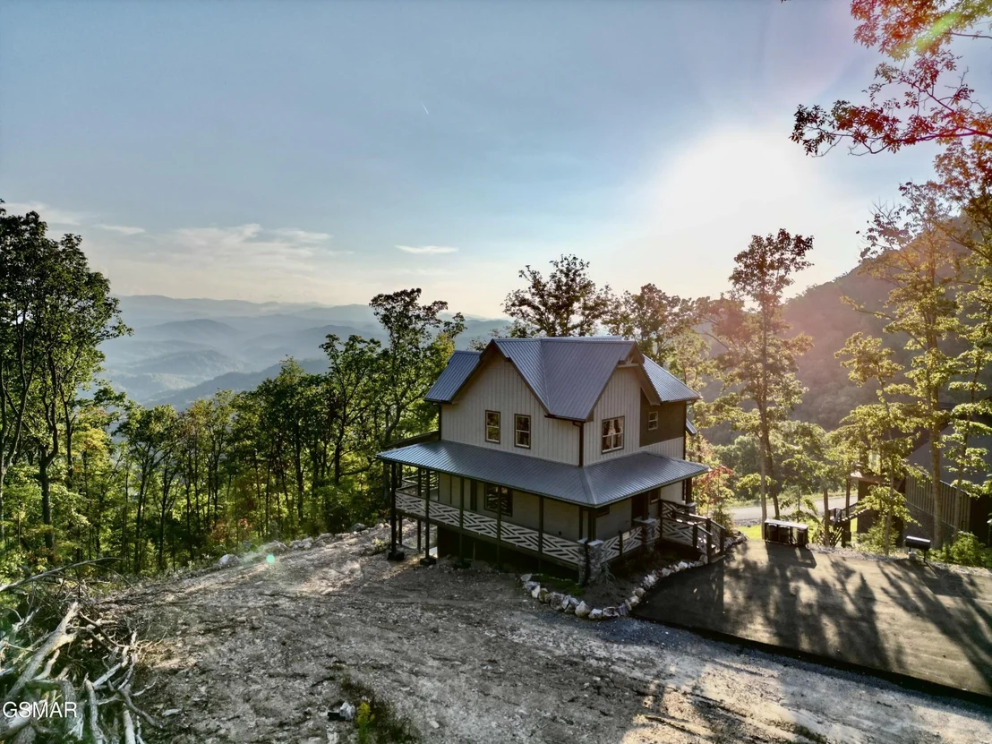 Photo of 1852 Mountain Ash Way