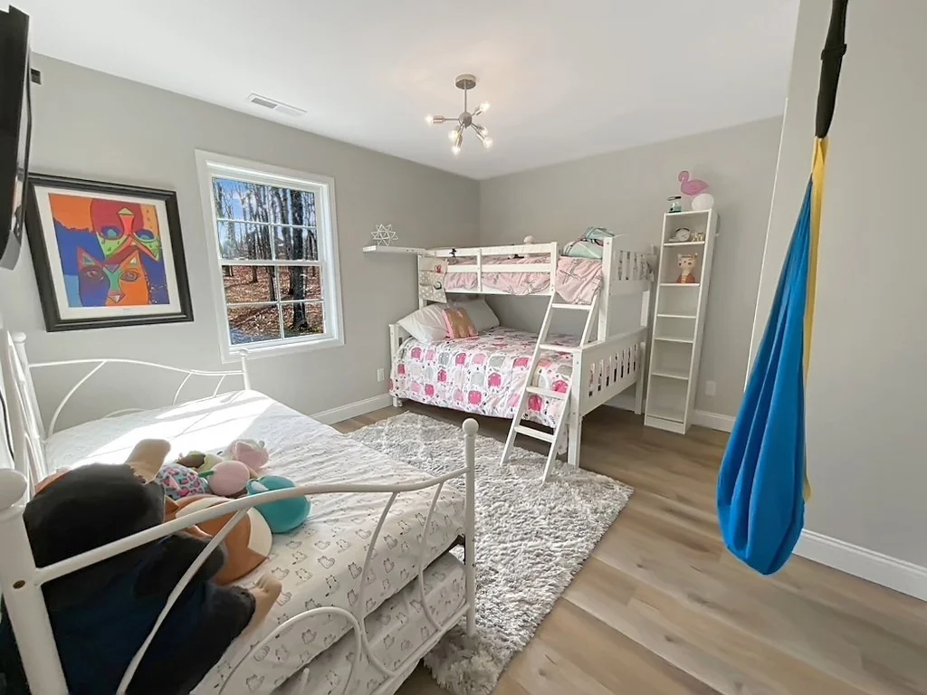 Photo of 191 Wayne Cir